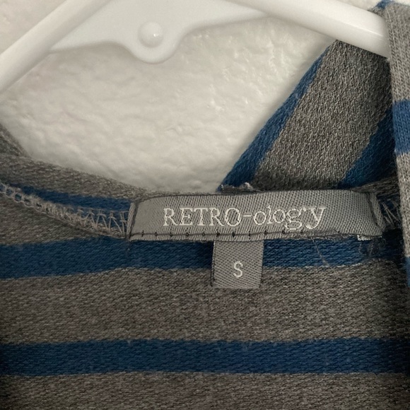 Retro-ology Hooded Cardigan with Pockets Grey and Blue Stripes Women’s S - Picture 3 of 7